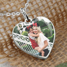 Load image into Gallery viewer, Personalized Heart Pendant Necklace Custom Photo Gift for Mom