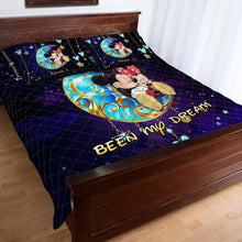 Load image into Gallery viewer, Personalized Couple Quilt Set with Mouse Design for Anniversary or Valentine's Day