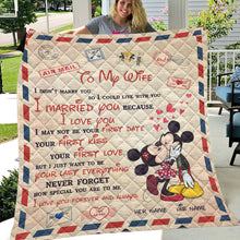 Load image into Gallery viewer, Personalized Mouse Quilt for Wife - Romantic Gift Idea