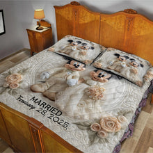 Load image into Gallery viewer, Personalized Happily Ever After Mouse Quilt Set for Couples