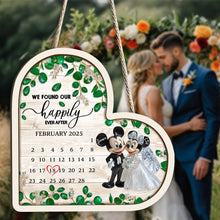 Load image into Gallery viewer, Personalized Heart-Shaped Wood Sign Custom Couple Gift for Anniversary