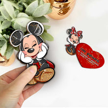 Load image into Gallery viewer, Personalized Mickey Mouse 3-Piece Garland for Christmas Decor