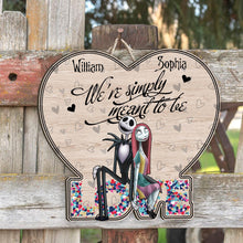 Load image into Gallery viewer, Personalized Couple Wood Sign Custom Name Heart Design Gift