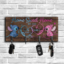 Load image into Gallery viewer, Personalized Rustic Key Rack with Names for Housewarming Gift