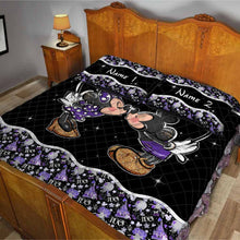 Load image into Gallery viewer, Personalized Mouse Quilt Set Custom Name Gift for Couples