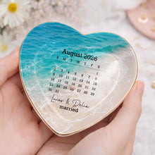 Load image into Gallery viewer, Personalized Heart Jewelry Dish Custom Name Gift for Couples