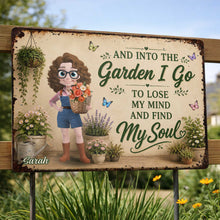 Load image into Gallery viewer, Personalized Metal Garden Sign Custom Name Gift for Mom