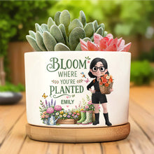 Load image into Gallery viewer, Personalized Ceramic Plant Pot Custom Name Gift for Mom
