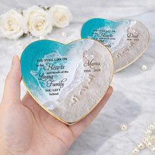 Load image into Gallery viewer, Personalized Heart-Shaped Jewelry Dish Custom Name Gift for Family