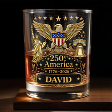 Load image into Gallery viewer, Personalized Custom Whiskey Glass with Patriotic Eagle Design for Dad – Ideal Father's Day Gift