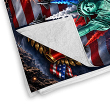 Load image into Gallery viewer, Personalized Microfiber Beach Towel USA Eagle Custom Name Gift