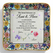 Load image into Gallery viewer, Personalized Ceramic Jewelry Dish with Birth Month Flowers for Niece