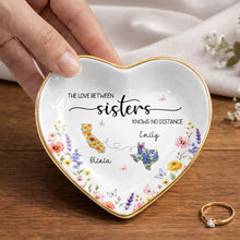 Load image into Gallery viewer, Personalized Heart Shaped Jewelry Dish Custom Name Gift for Sister