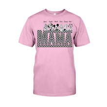 Load image into Gallery viewer, Personalized Vintage Checkered Mouse T-Shirt & Hoodie for Mom and Dad