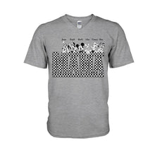 Load image into Gallery viewer, Personalized Vintage Checkered Mouse T-Shirt & Hoodie for Mom and Dad