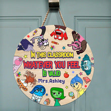 Load image into Gallery viewer, Personalized Round Wood Sign Classroom Decor Gift for Teacher