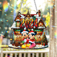 Load image into Gallery viewer, Personalized Christmas Suncatcher Ornament Custom Name Gift