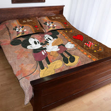 Load image into Gallery viewer, Personalized Mouse Quilt Set Custom Name Fall Gift for Couples
