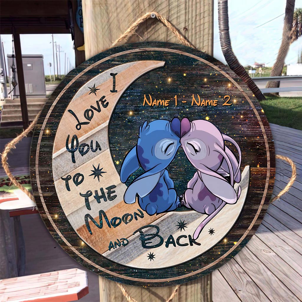 Personalized Round Wood Sign with 3D Print Gift for Couple