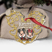 Load image into Gallery viewer, Personalized Christmas Mouse Ornament Custom Names 10 Years Gift
