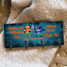 Load image into Gallery viewer, Personalized Ohana Key Rack Custom Family Name Gift for Home

