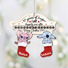 Load image into Gallery viewer, Personalized Christmas Ohana Ornament Custom Name Gift for Couples
