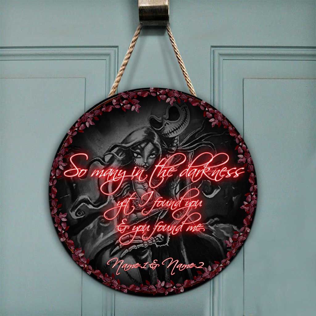 Personalized Couple Round Wood Sign with Dark Design for Home Decor