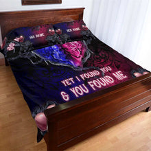 Load image into Gallery viewer, Personalized Skull Quilt Set Custom Name Unique Couple Gift
