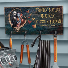 Load image into Gallery viewer, Personalized Family Key Rack with Names Unique Gift Idea
