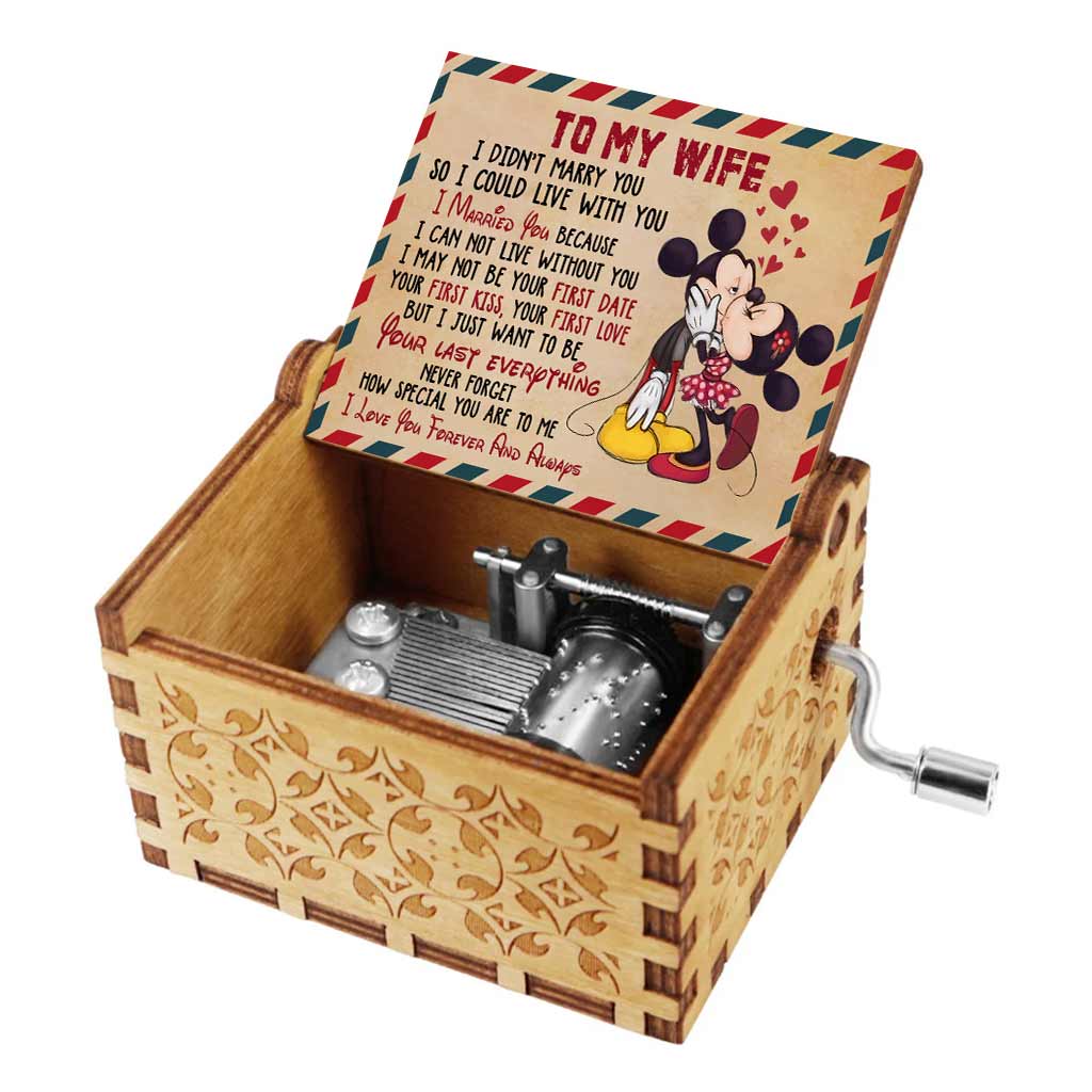Personalized Hand Crank Music Box for Wife - Unique Gift