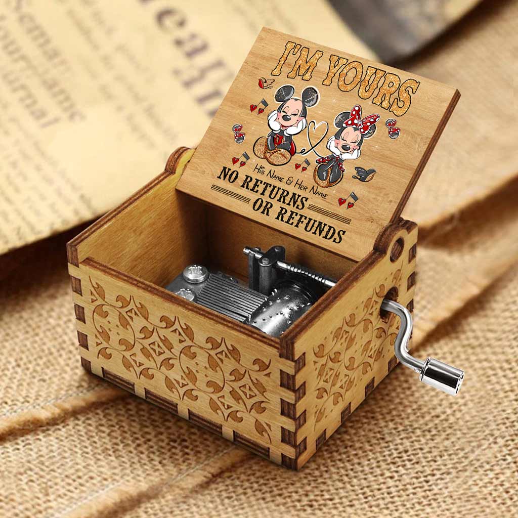 Personalized Hand Crank Music Box with Custom Names Gift