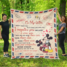 Load image into Gallery viewer, Personalized Mouse Quilt for Wife - Romantic Gift Idea
