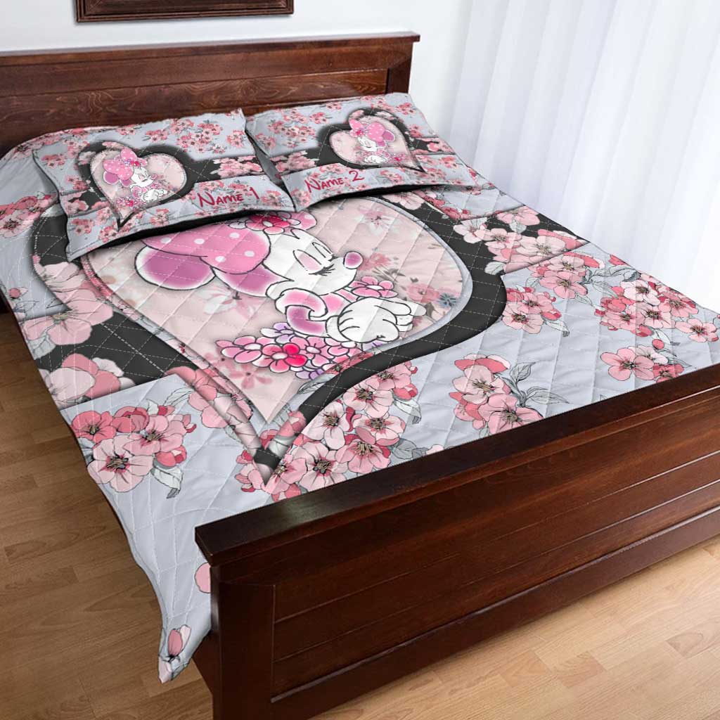 Personalized Mouse Quilt Set with Cute Floral Design for Kids