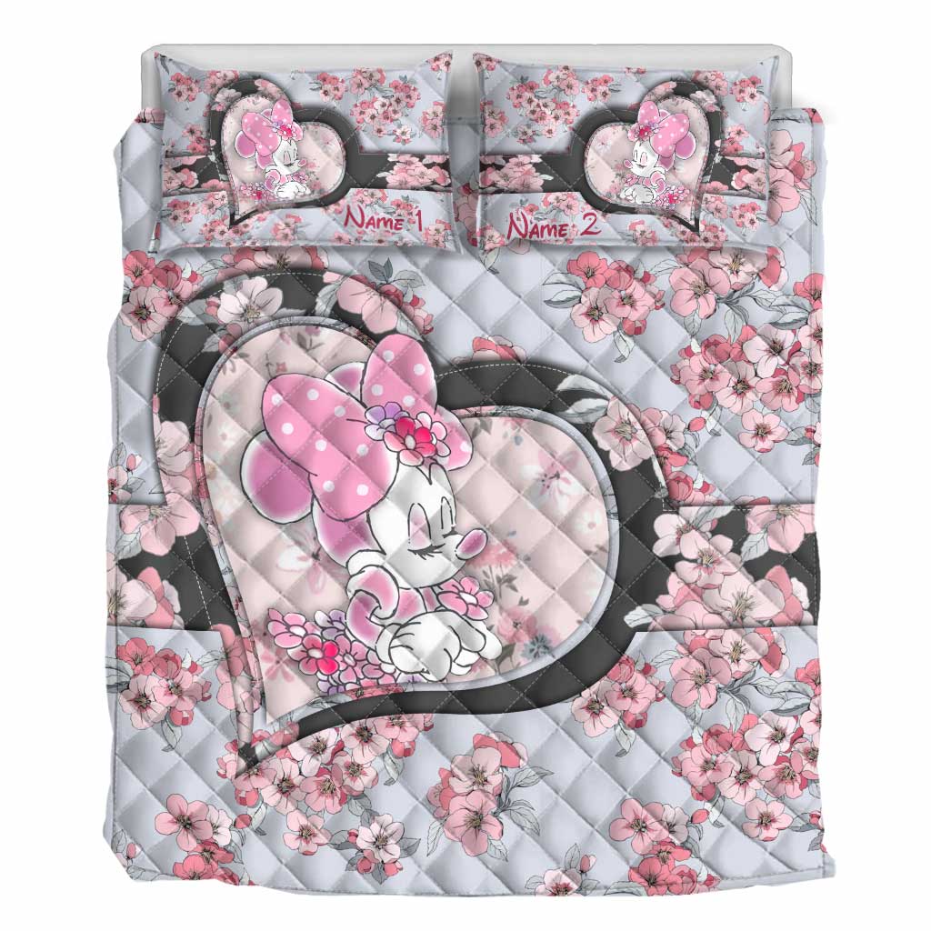 Personalized Mouse Quilt Set with Cute Floral Design for Kids