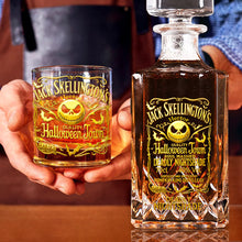 Load image into Gallery viewer, Personalized Whiskey Decanter Set Custom Name Gift for Dad
