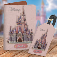 Load image into Gallery viewer, Personalized Leather Luggage Tag &amp; Passport Holder Set for Travelers
