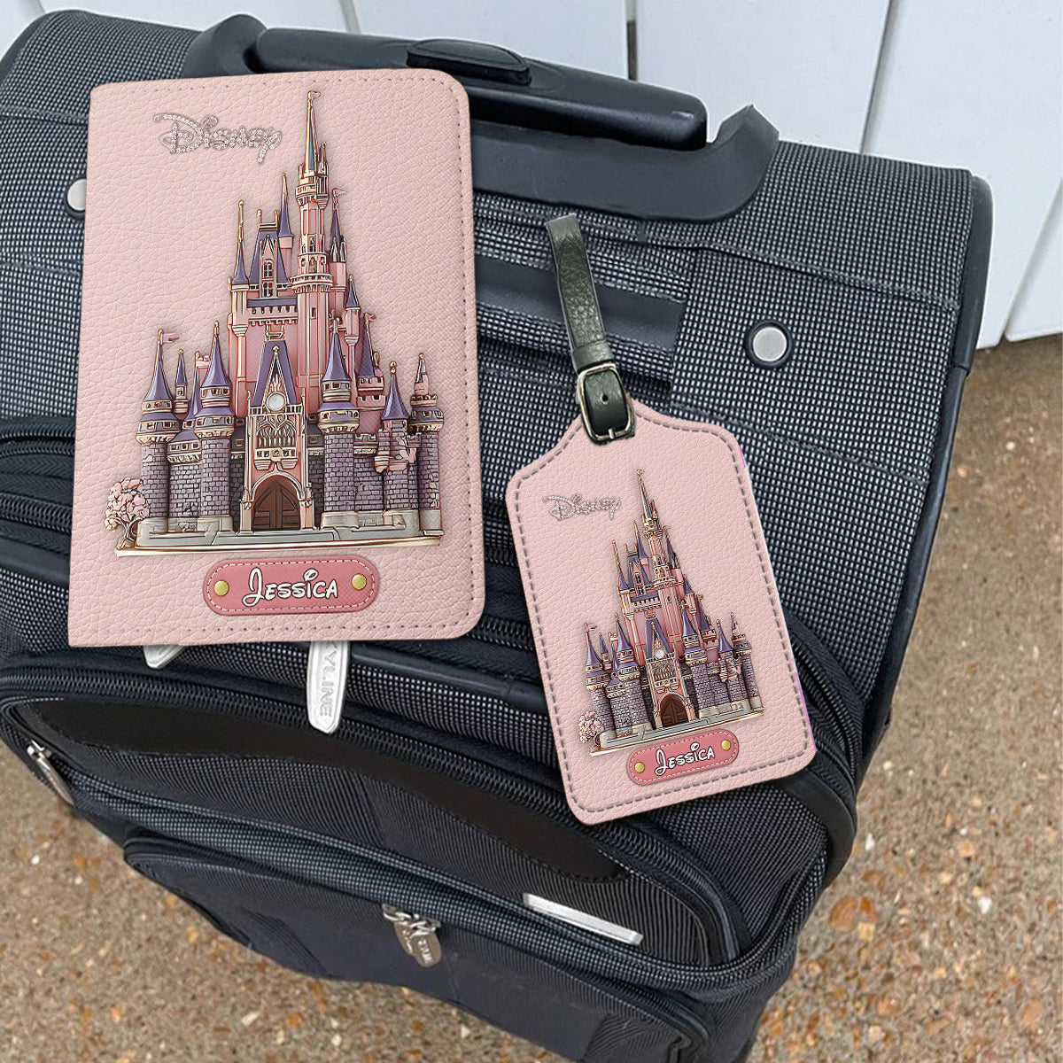Personalized Leather Luggage Tag & Passport Holder Set for Travelers