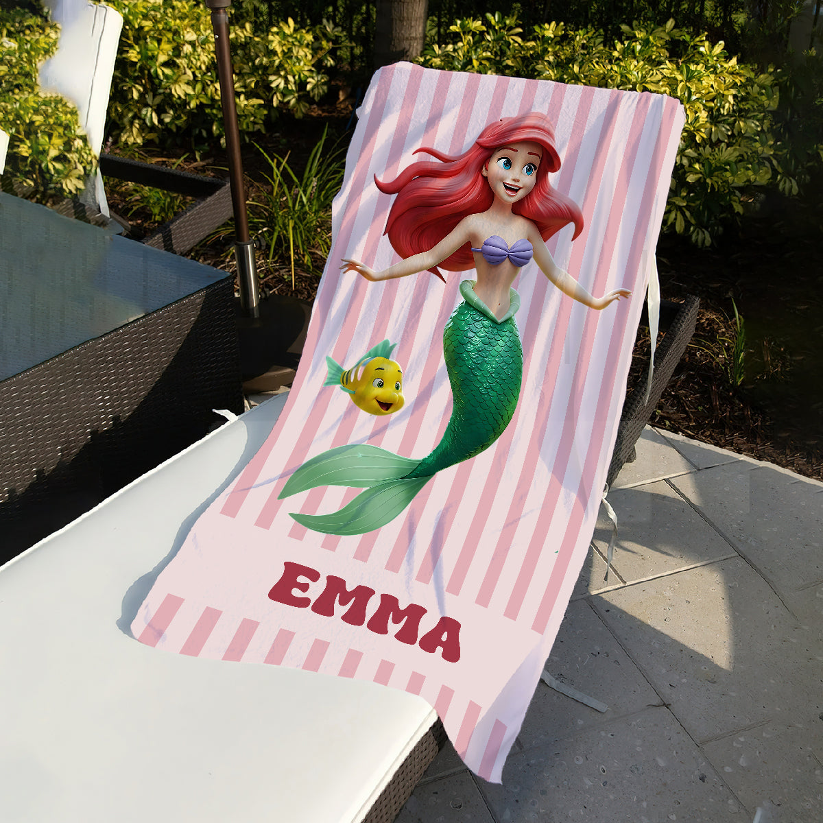Personalized Quick-dry Beach Towel with Magical Princess Design for Girls