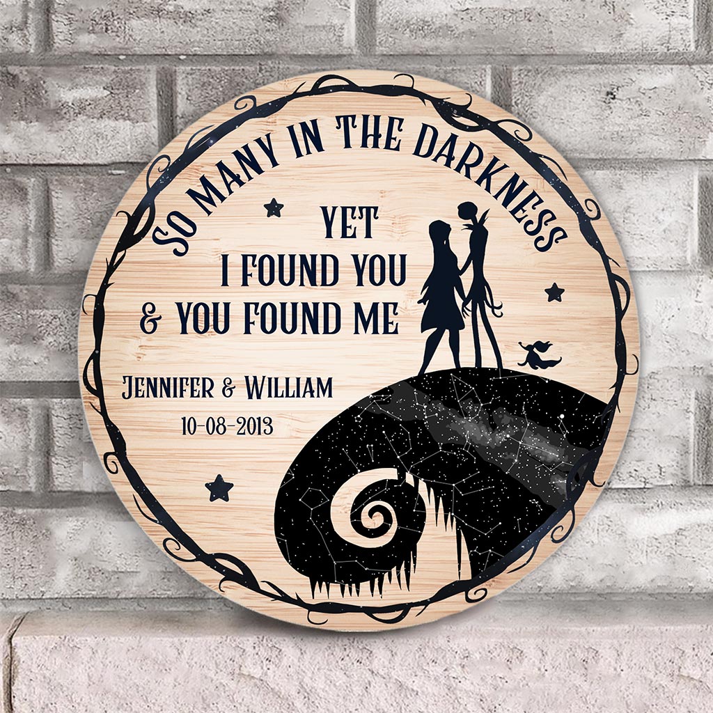 Personalized Round Wood Sign with Couple's Names for Home Decor