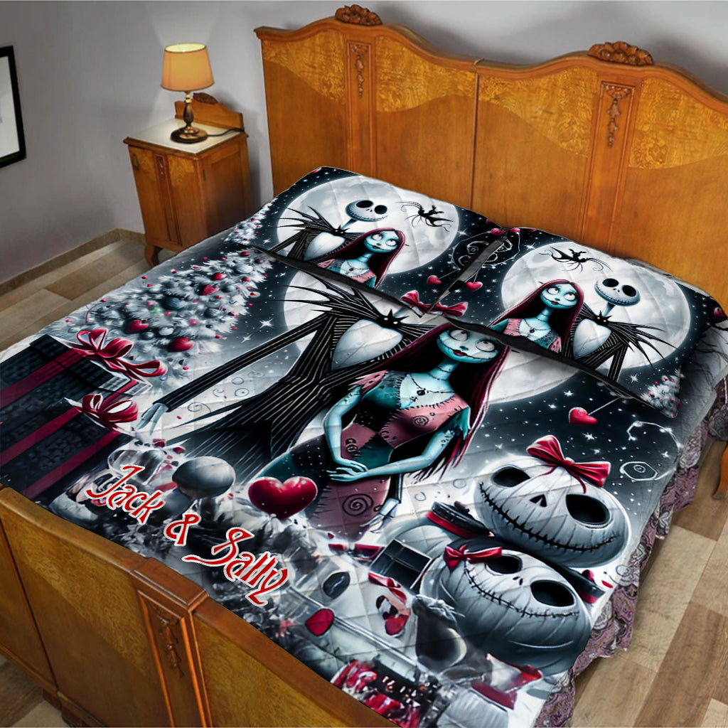 Personalized Nightmare Quilt Set with Jack and Sally Design