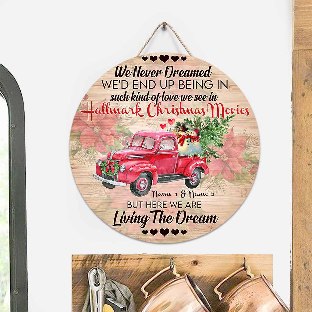 Personalized Round Wood Sign 'Living The Dream' for Christmas Gift