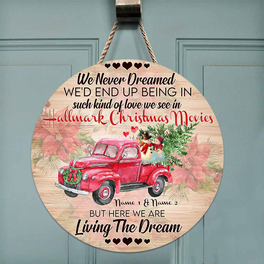 Personalized Round Wood Sign 'Living The Dream' for Christmas Gift