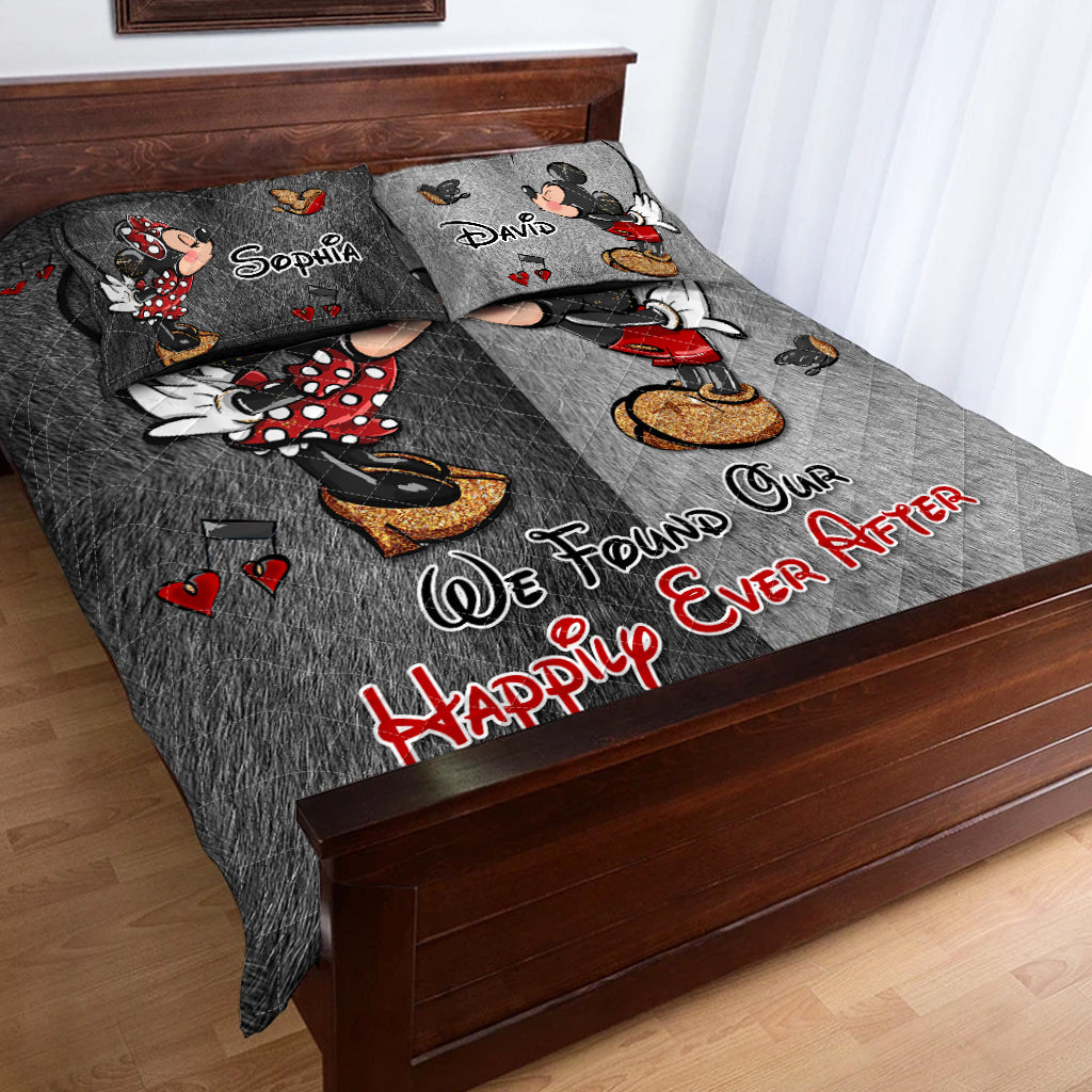 Personalized Mickey Mouse Quilt Set with Custom Names | Romantic Gift