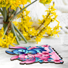 Load image into Gallery viewer, Personalized Freestanding Ohana Decor Gift for Family

