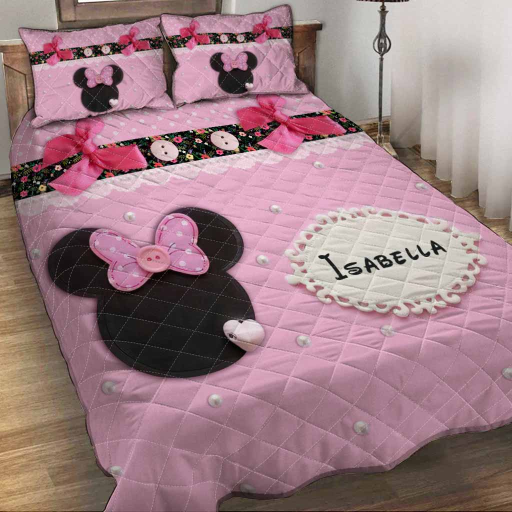 Personalized Pink Minnie Mouse Quilt Set with Pillow Covers for Kids