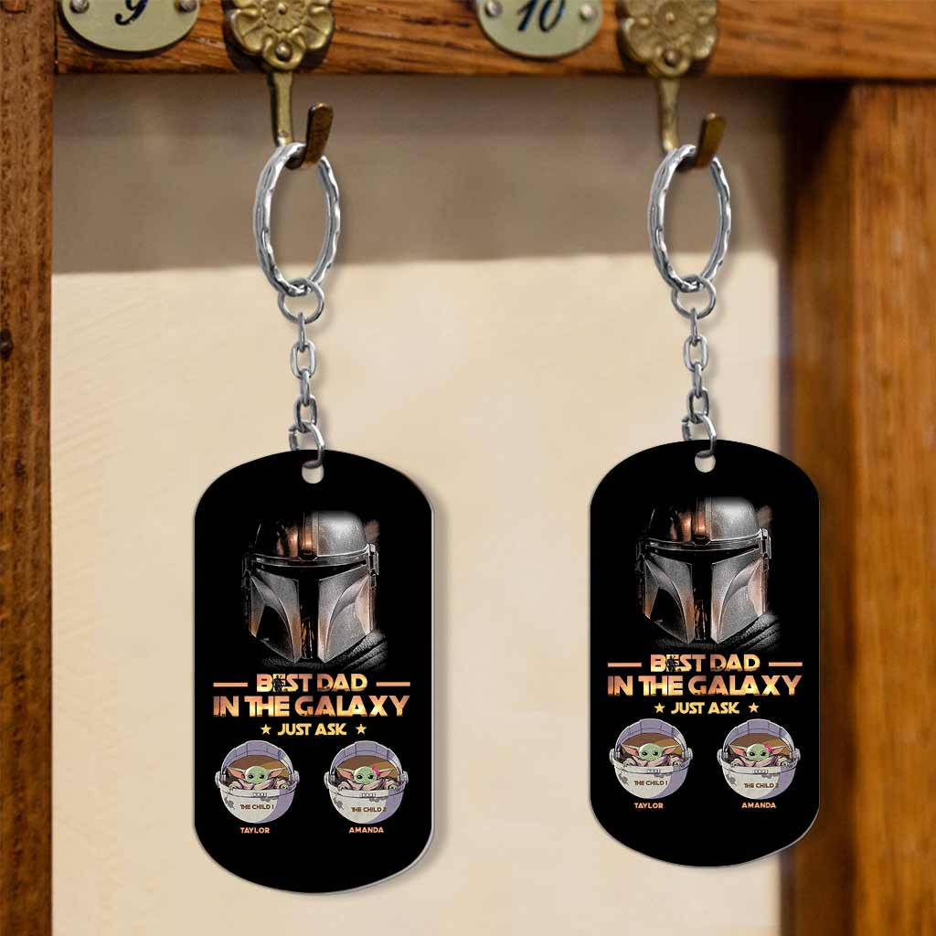 Personalized Stainless Steel Keychain Best Dad in the Galaxy Gift for Father's Day