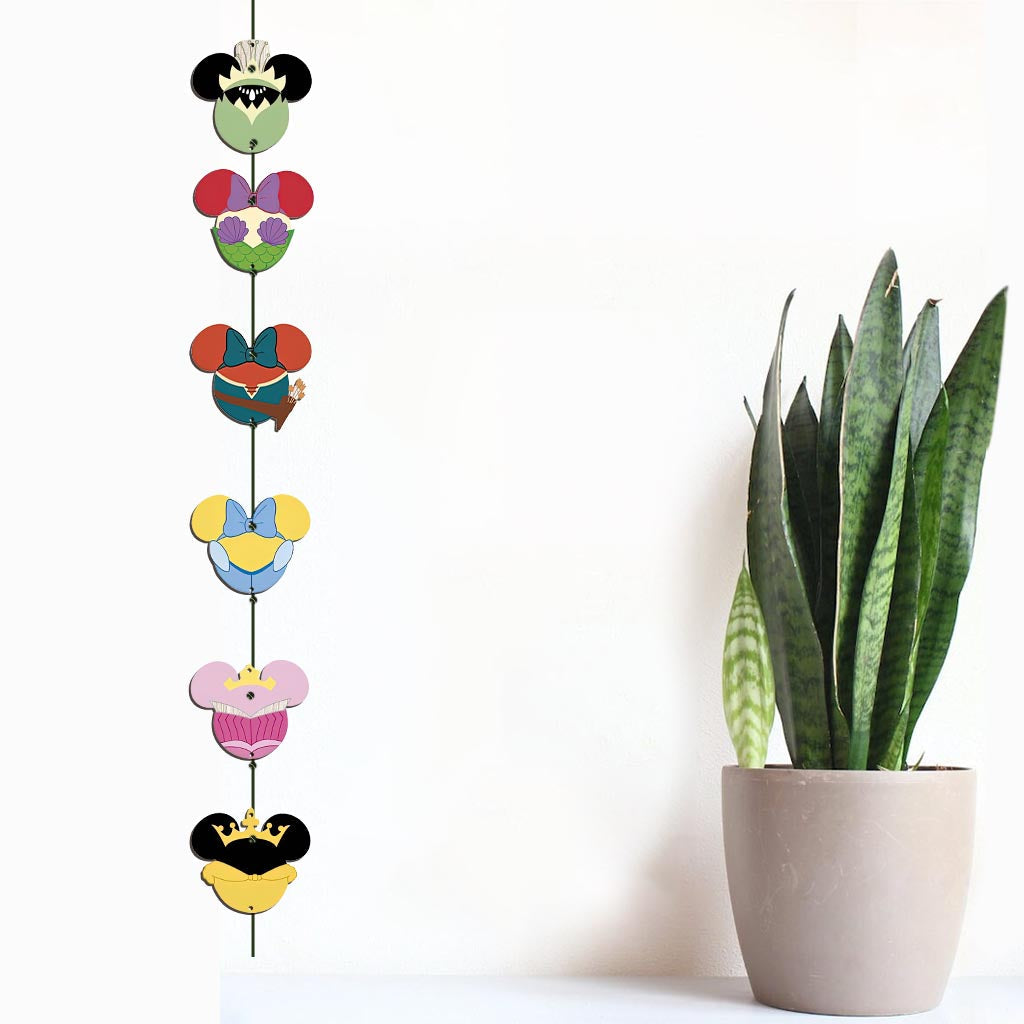 Personalized 6-Piece Mouse Ears Garland for Kids | Holiday Decor