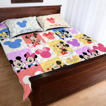 Load image into Gallery viewer, Personalized Mouse Quilt Set Custom Names Couples Gift
