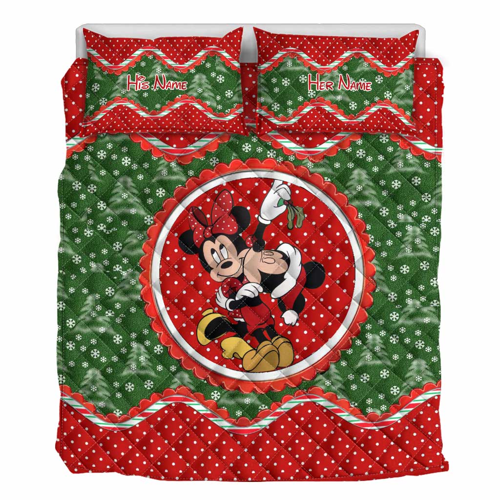 Personalized Christmas Quilt Set with Mouse Ears Design for Couples