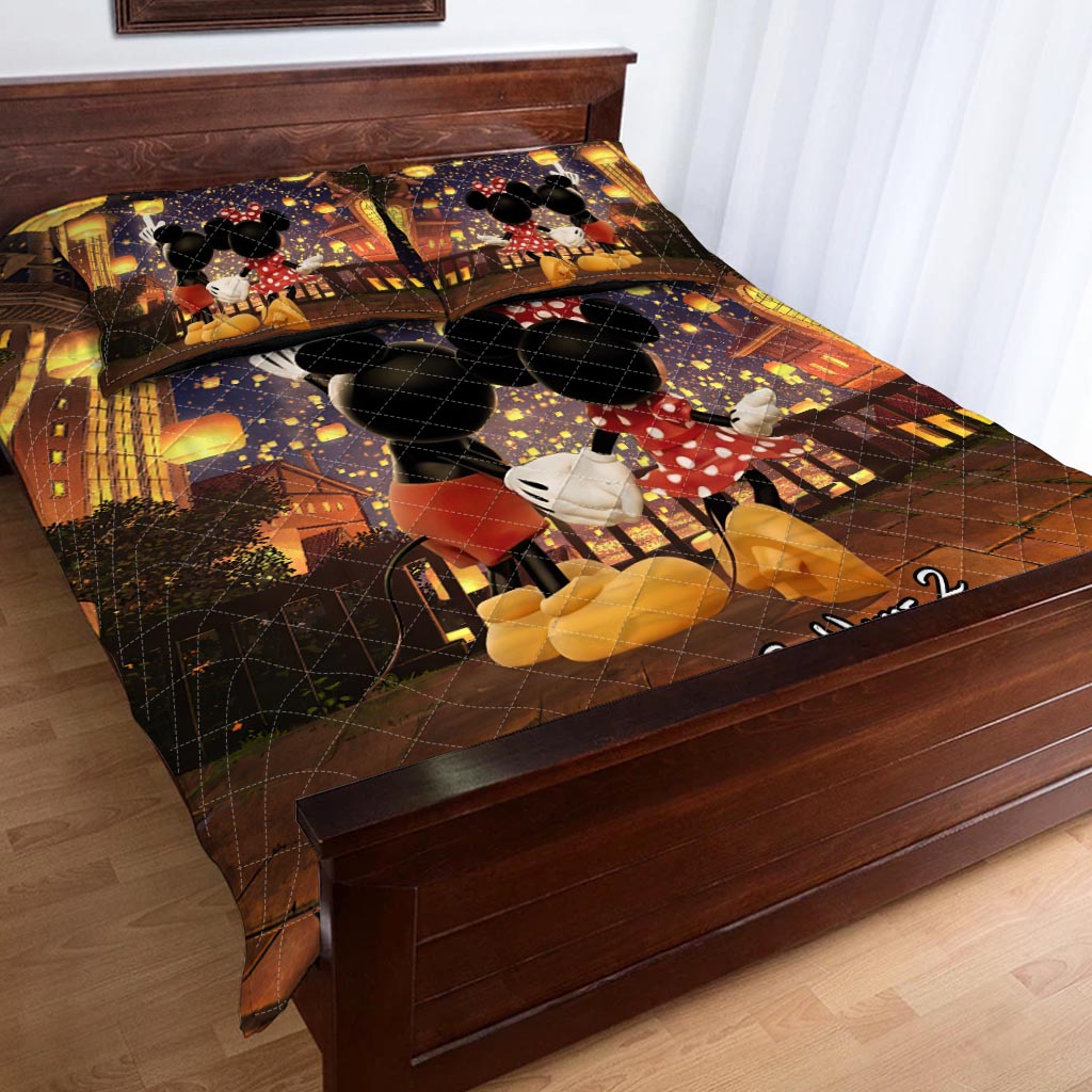 Personalized Couple Quilt Set with Mickey & Minnie Design Gift